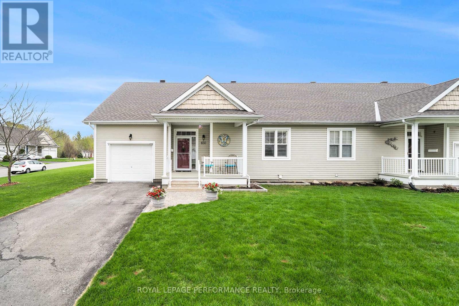 650 Country Trail Private, Ottawa, Ontario  K0A 1K0 - Photo 1 - X12141166