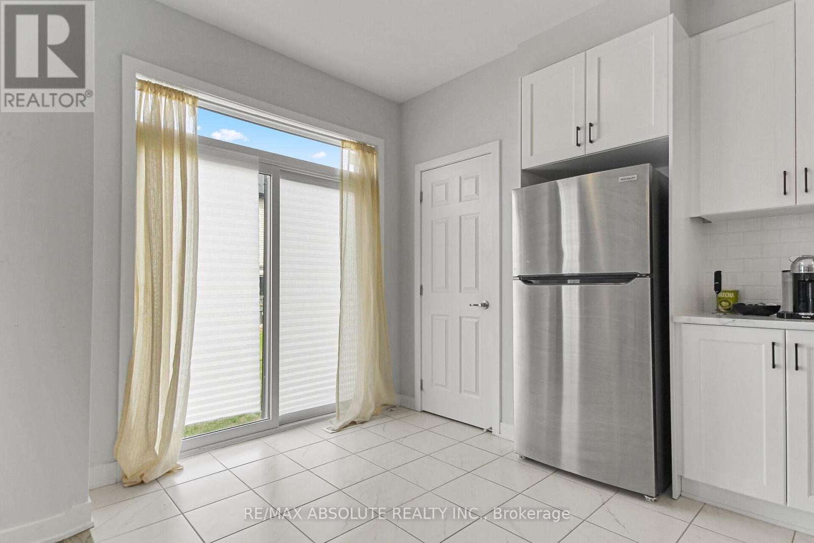 657 Allied Mews, Ottawa, Ontario  K2S 3A1 - Photo 19 - X12141170