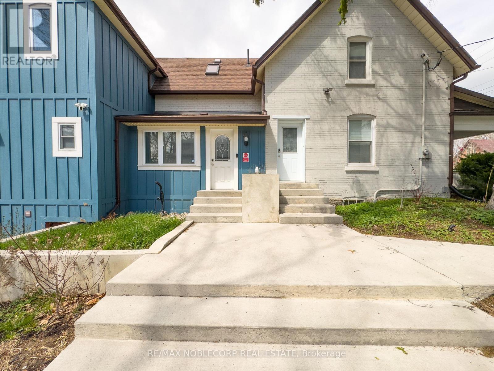 12958 Keele Street, King (King City), Ontario  L7B 1H8 - Photo 5 - N12141036