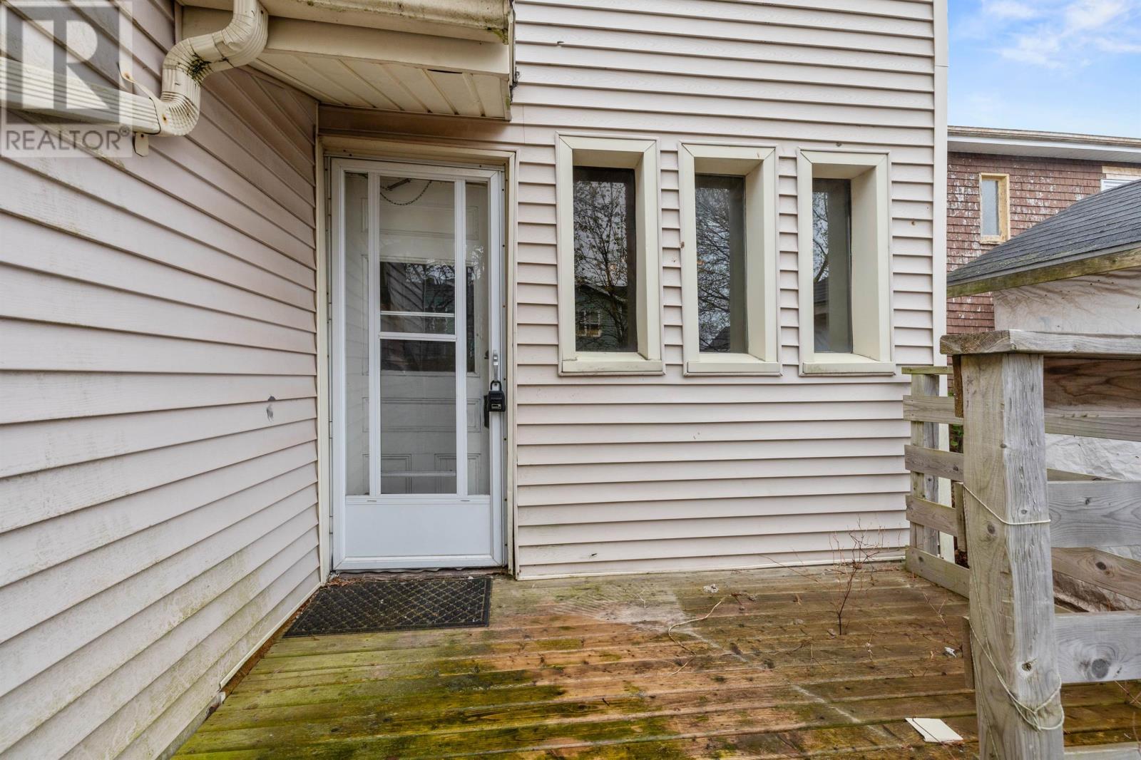 274 Sydney Street, Charlottetown, Prince Edward Island  C1A 1H2 - Photo 29 - 202509896