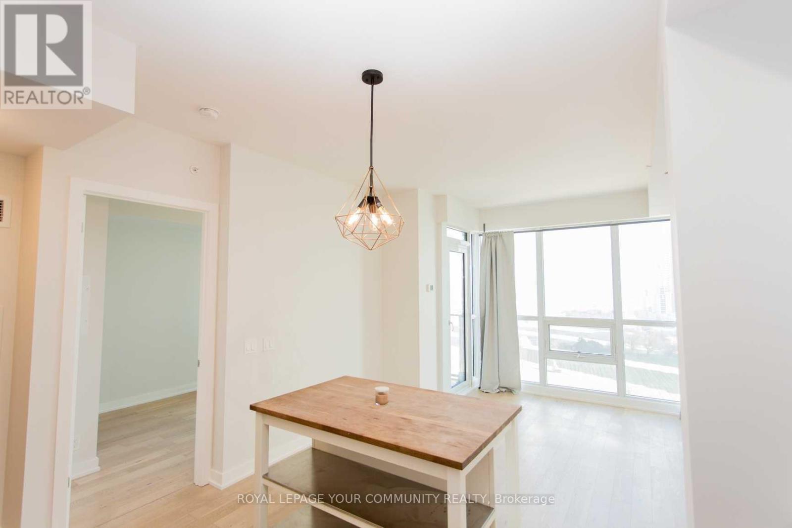 2109 - 2212 Lake Shore Boulevard W, Toronto, Ontario  M8V 0C2 - Photo 7 - W12141107