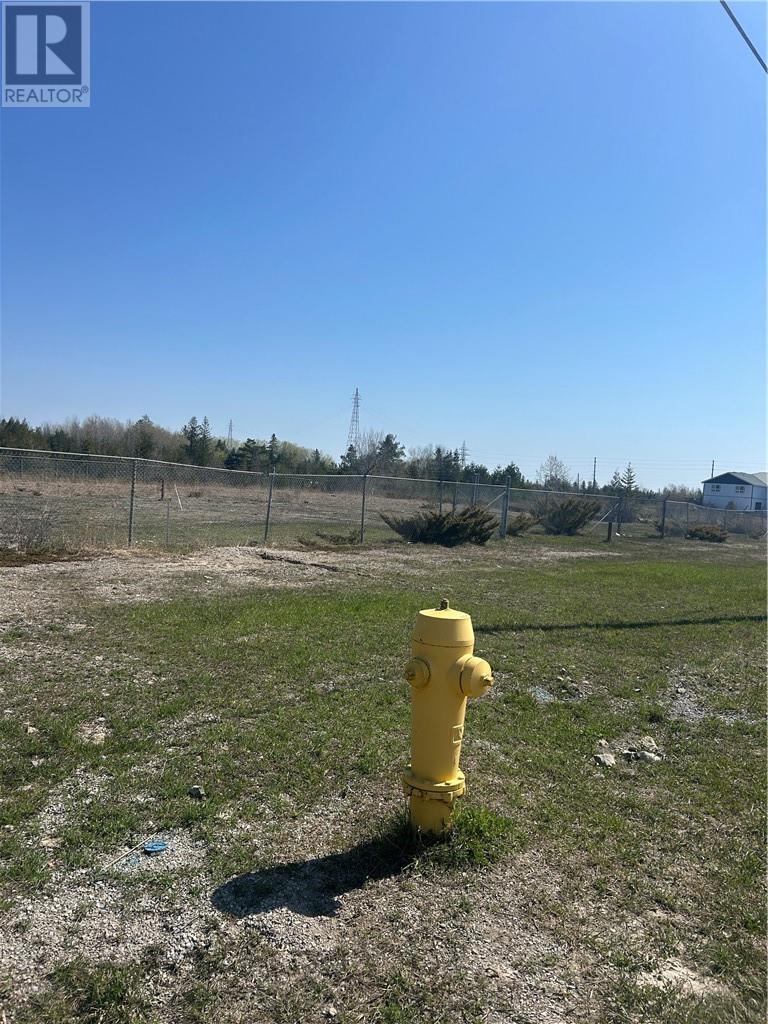 74 Vankoughnet Street E, Little Current, Ontario  P0P 1K0 - Photo 5 - 2120974