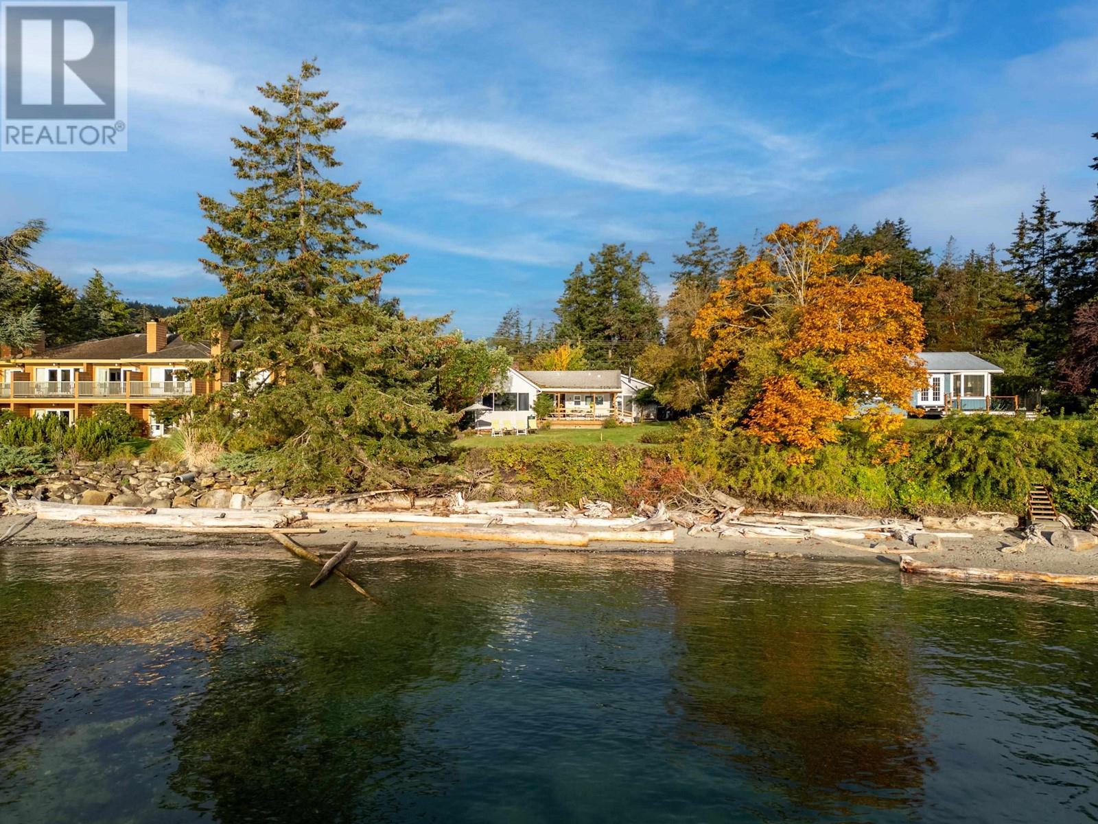 105 Madrona Road, Galiano Island, British Columbia  V0N 1P0 - Photo 11 - R2939136