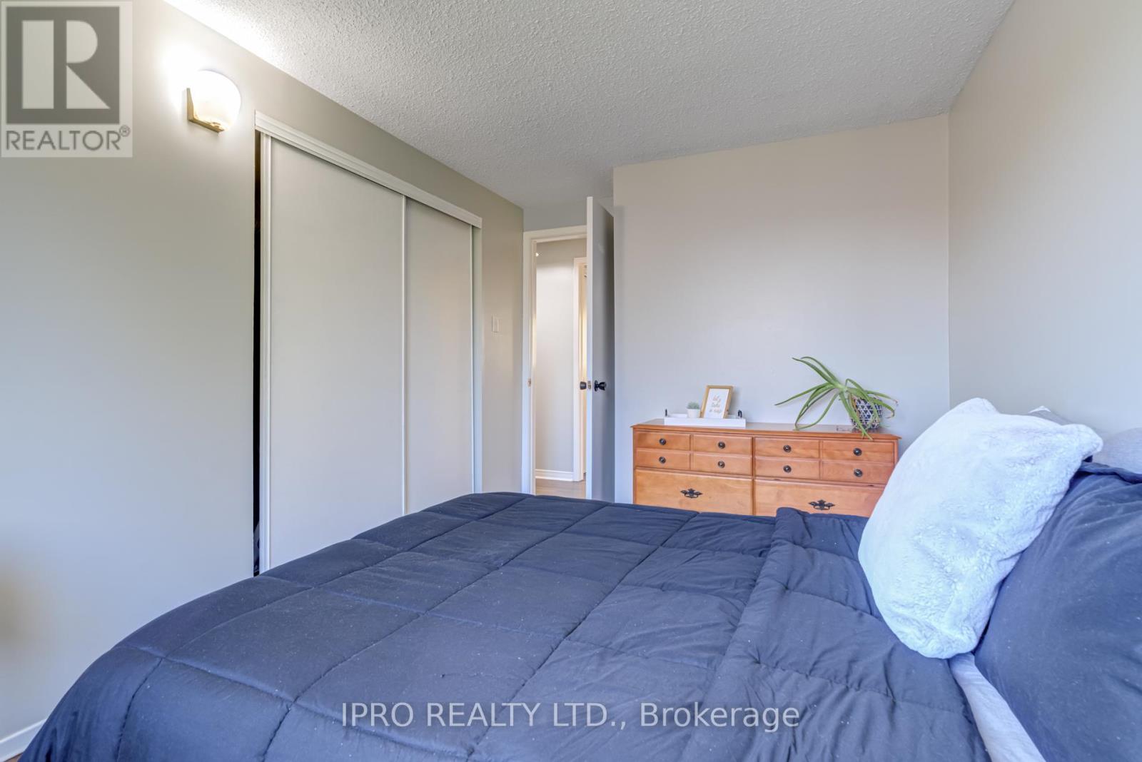 53 - 16 Hadati Road, Guelph, Ontario  N1E 6M2 - Photo 16 - X12141057