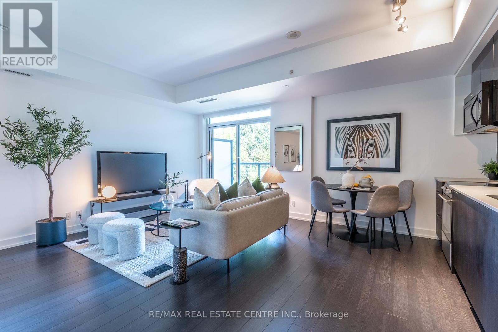 419 - 6 Parkwood Avenue, Toronto, Ontario  M4V 2W8 - Photo 14 - C12141227