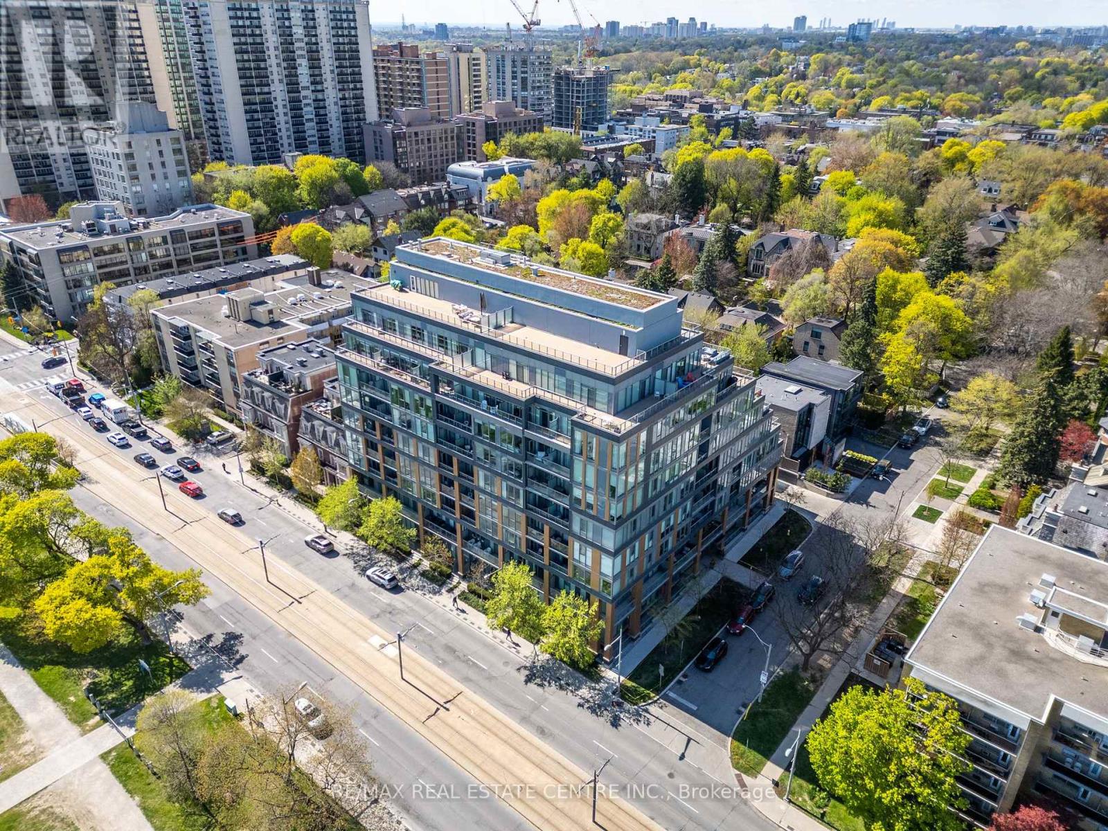 419 - 6 Parkwood Avenue, Toronto, Ontario  M4V 2W8 - Photo 2 - C12141227