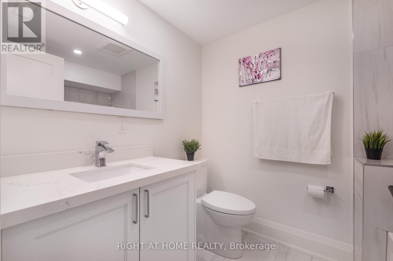 36 Shaunavon Heights Crescent, Toronto (Parkwoods-Donalda), Ontario  M3A 2P4 - Photo 19 - C12141252