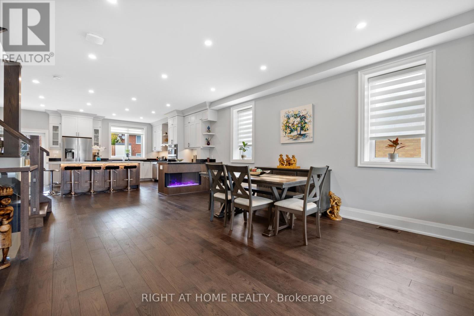 36 Shaunavon Heights Crescent, Toronto, Ontario  M3A 2P4 - Photo 6 - C12141252