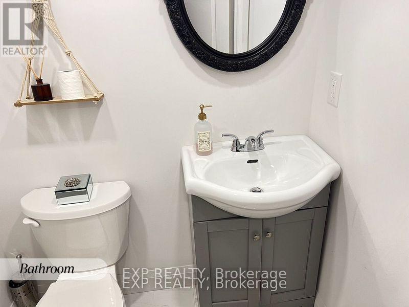 Property at 33 QUEEN ALEXANDRA LANE image 4