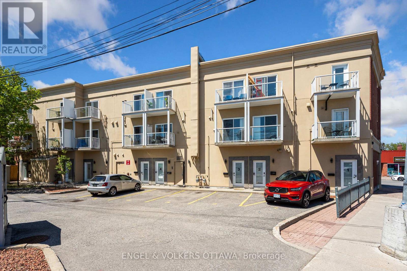 3 - 4 Sherbrooke Avenue, Ottawa, Ontario  K1Y 1R7 - Photo 25 - X12138258