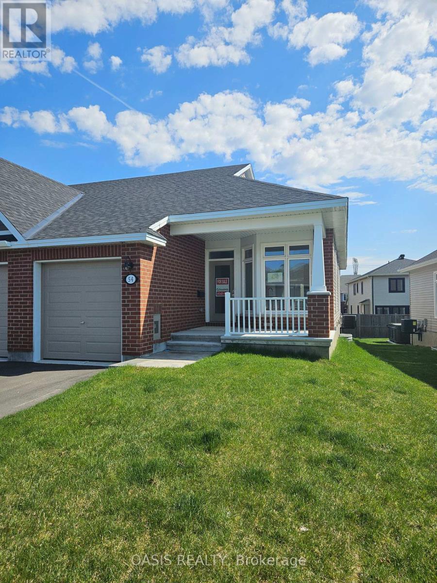 54 KAYENTA STREET Ottawa