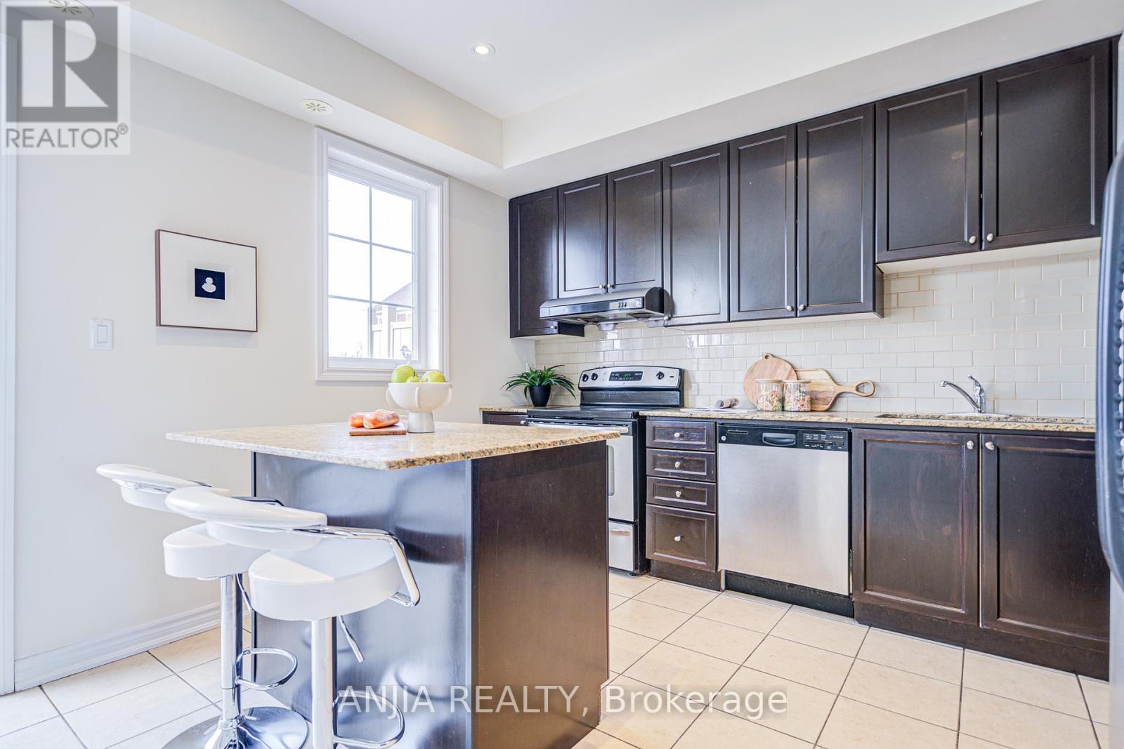 95 Anthony Roman Avenue, Markham, Ontario  L6C 0P2 - Photo 18 - N12141212