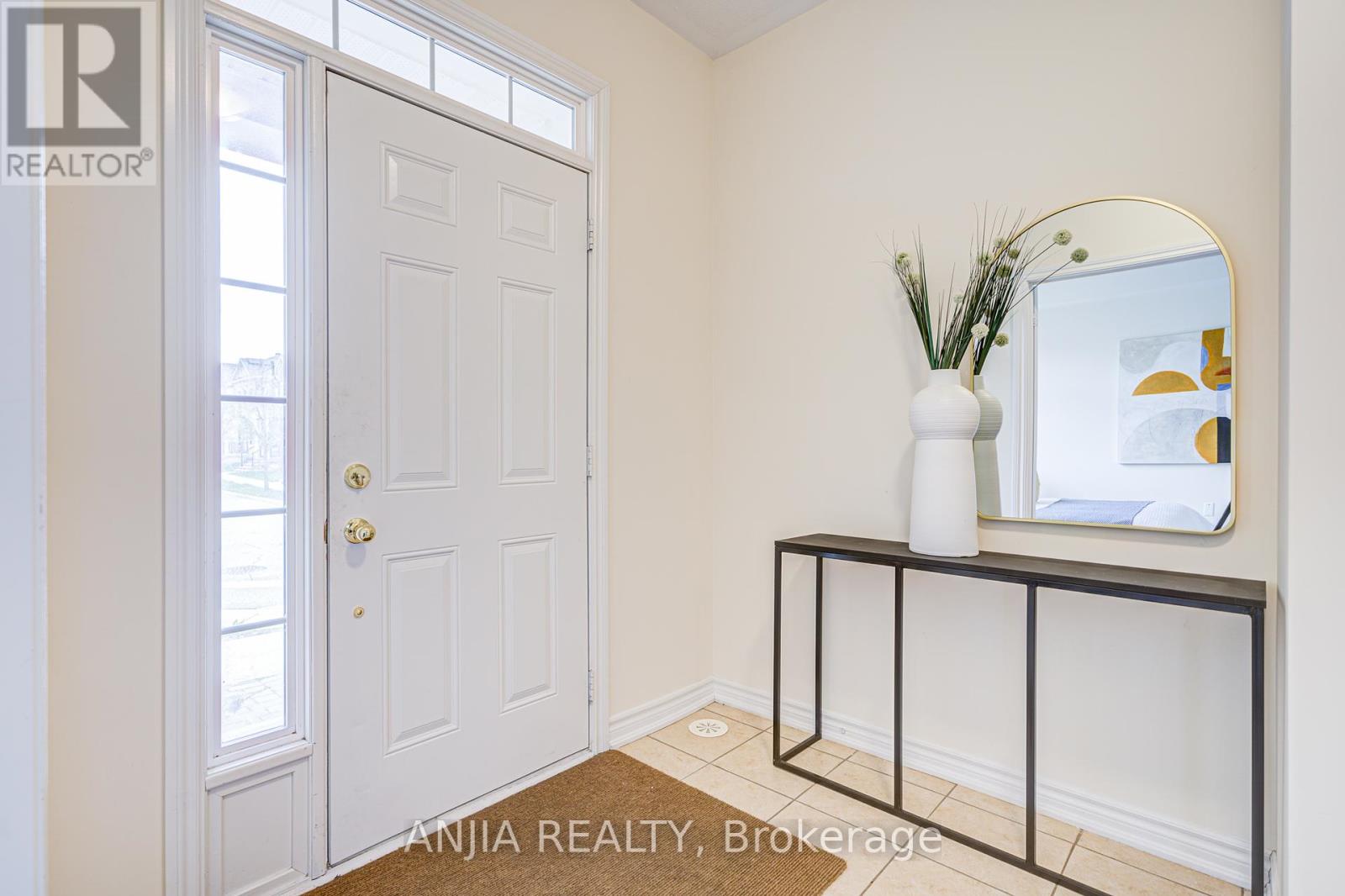 95 Anthony Roman Avenue, Markham, Ontario  L6C 0P2 - Photo 5 - N12141212