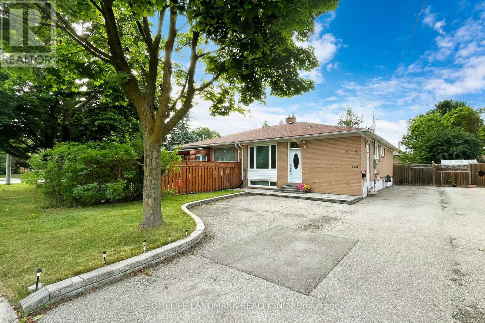 243 TAYLOR MILLS DRIVE S, Richmond Hill, Ontario