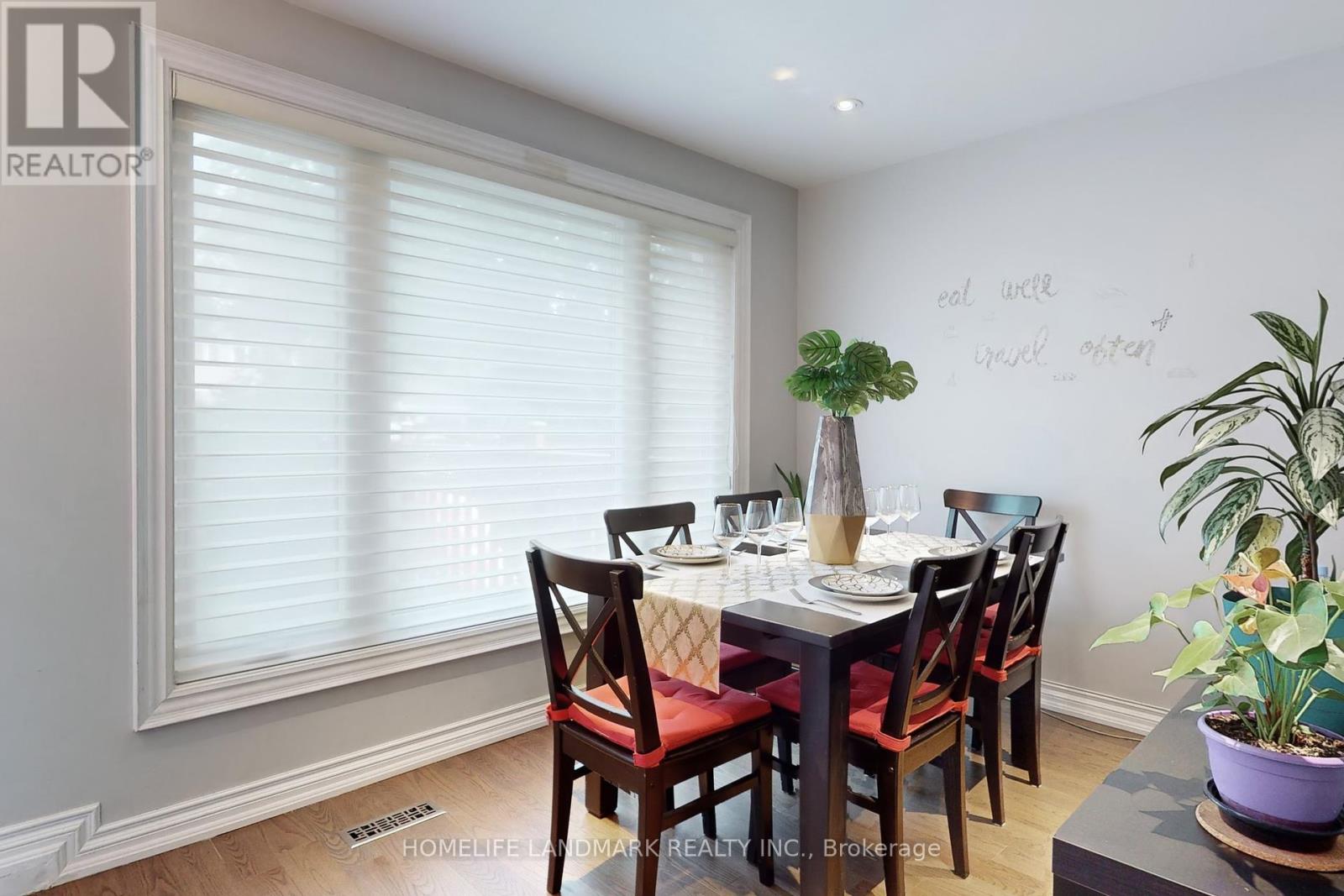243 Taylor Mills Drive S, Richmond Hill, Ontario  L4C 2S7 - Photo 10 - N12141254