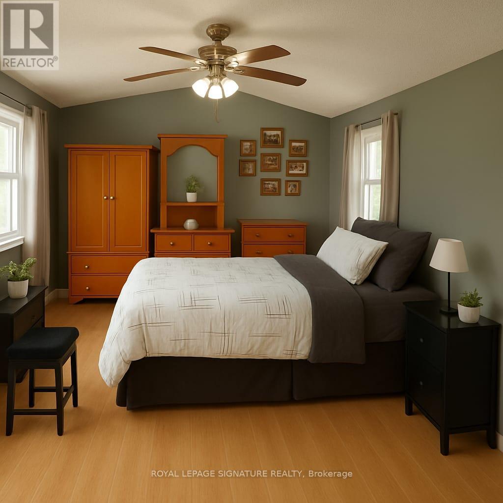 56 Lorne Street, Georgina, Ontario  L0E 1L0 - Photo 6 - N12141281