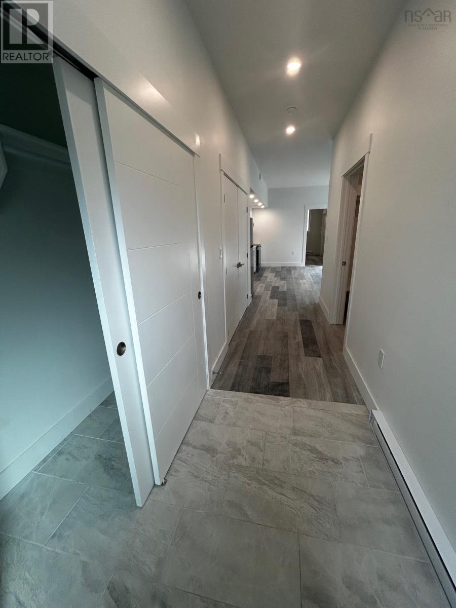 Property at 104A 9B Penny Avenue image 2