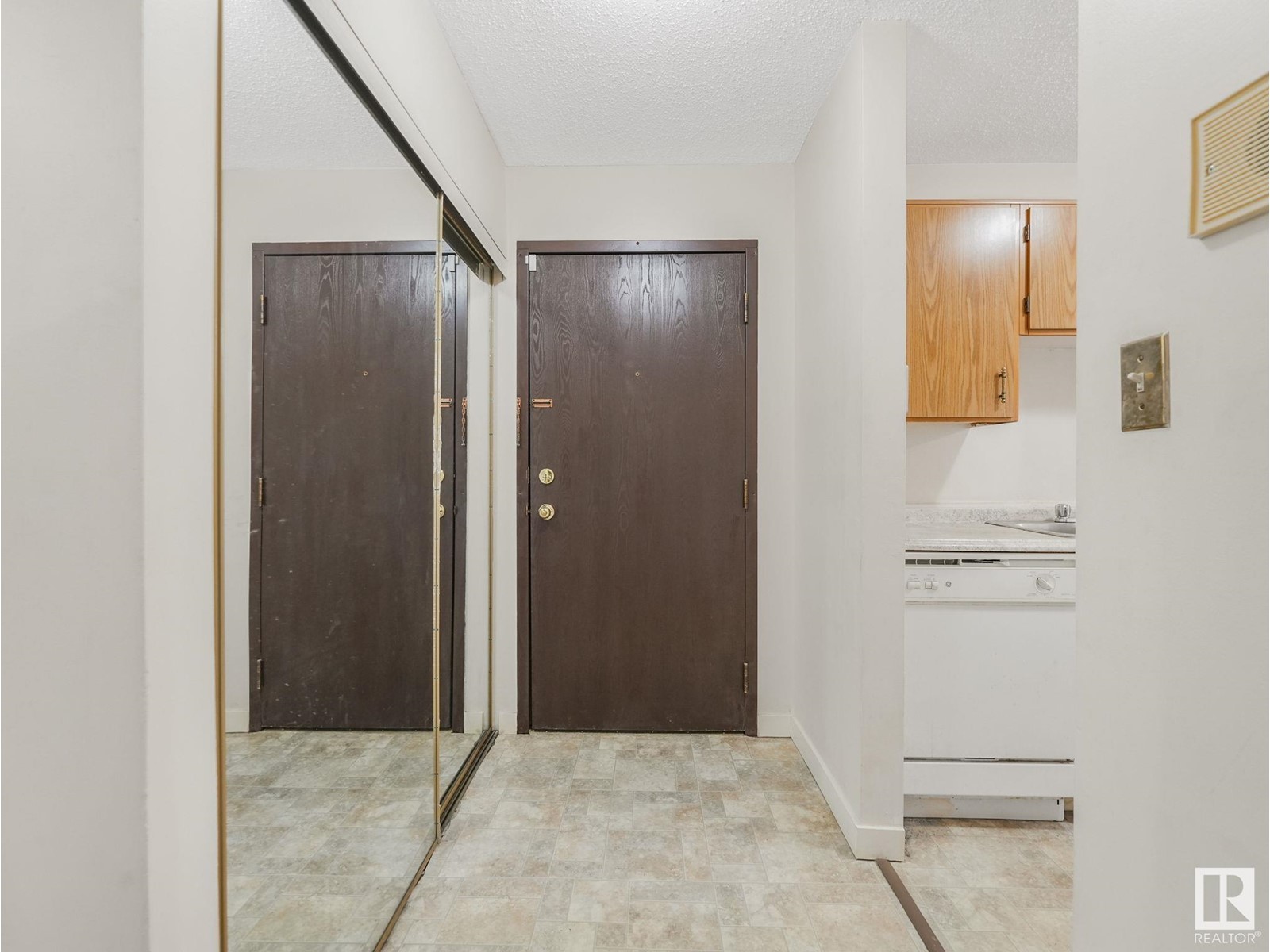 Property at #108 1945 105 ST NW image 4