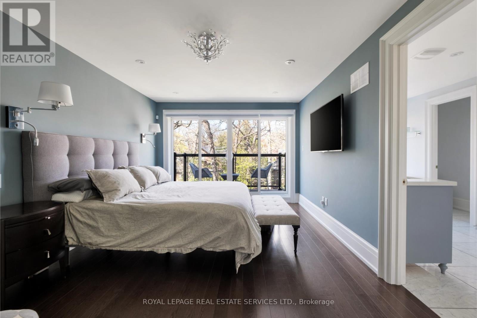 390 Walmer Road W, Toronto, Ontario  M5R 2Y4 - Photo 27 - C12141188