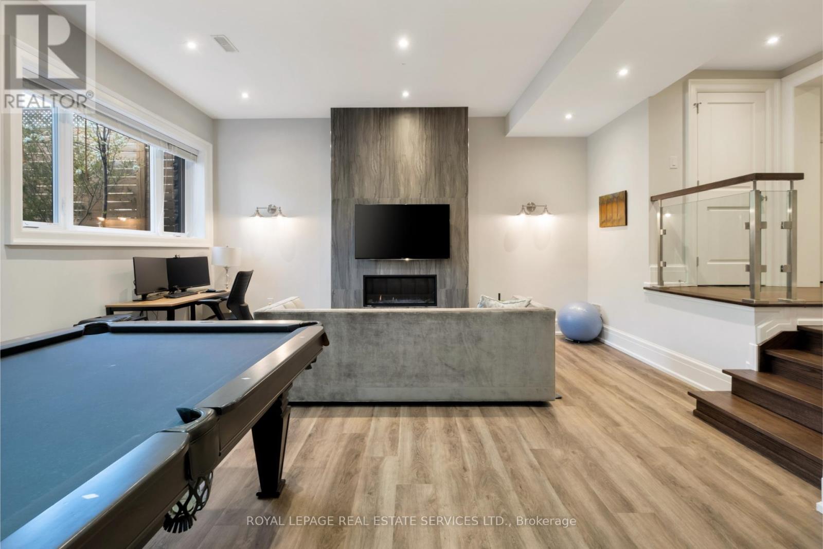 390 Walmer Road W, Toronto, Ontario  M5R 2Y4 - Photo 36 - C12141188