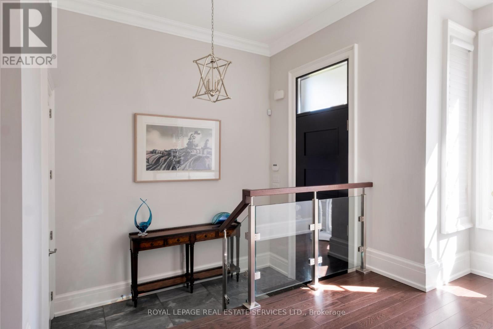390 Walmer Road W, Toronto, Ontario  M5R 2Y4 - Photo 5 - C12141188