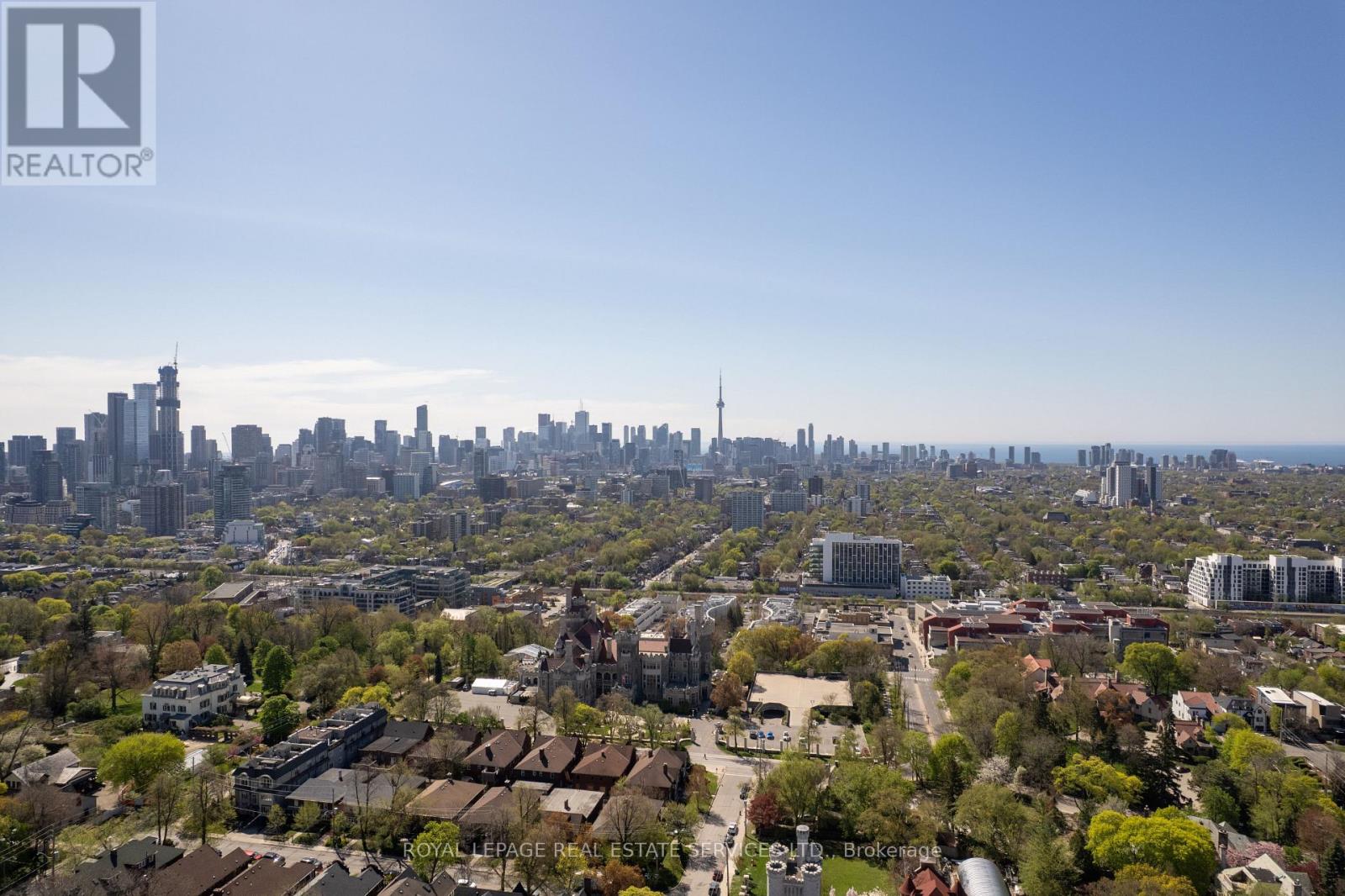 390 Walmer Road W, Toronto, Ontario  M5R 2Y4 - Photo 48 - C12141188