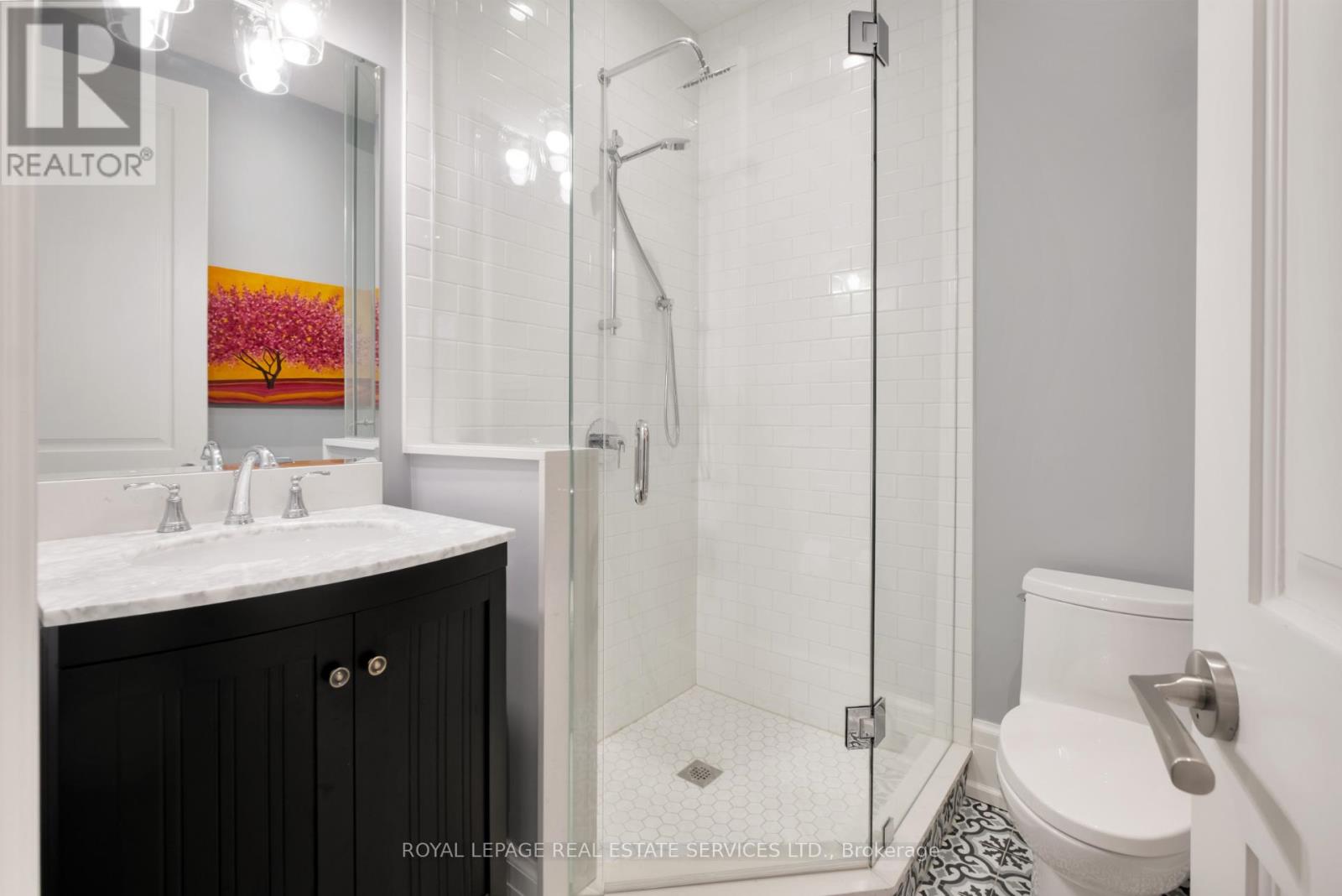 390 Walmer Road W, Toronto, Ontario  M5R 2Y4 - Photo 39 - C12141188