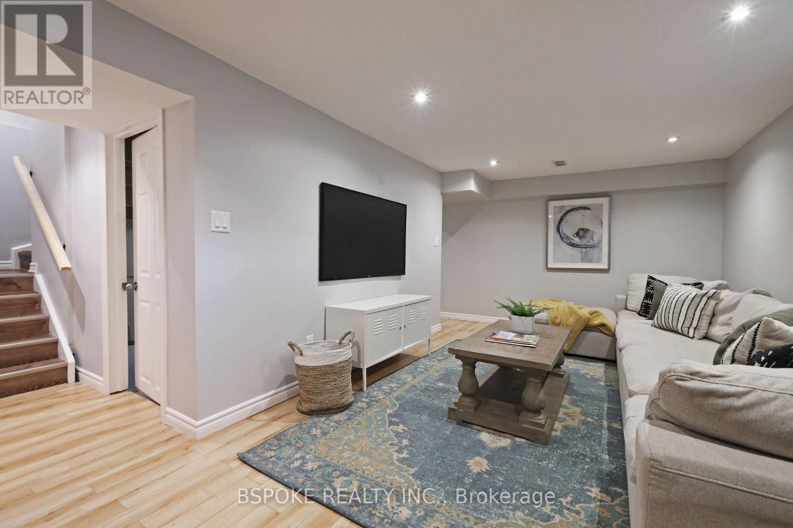 3141 Sandcliffe Court, Burlington (Headon), Ontario  L7M 3H1 - Photo 27 - W12141247