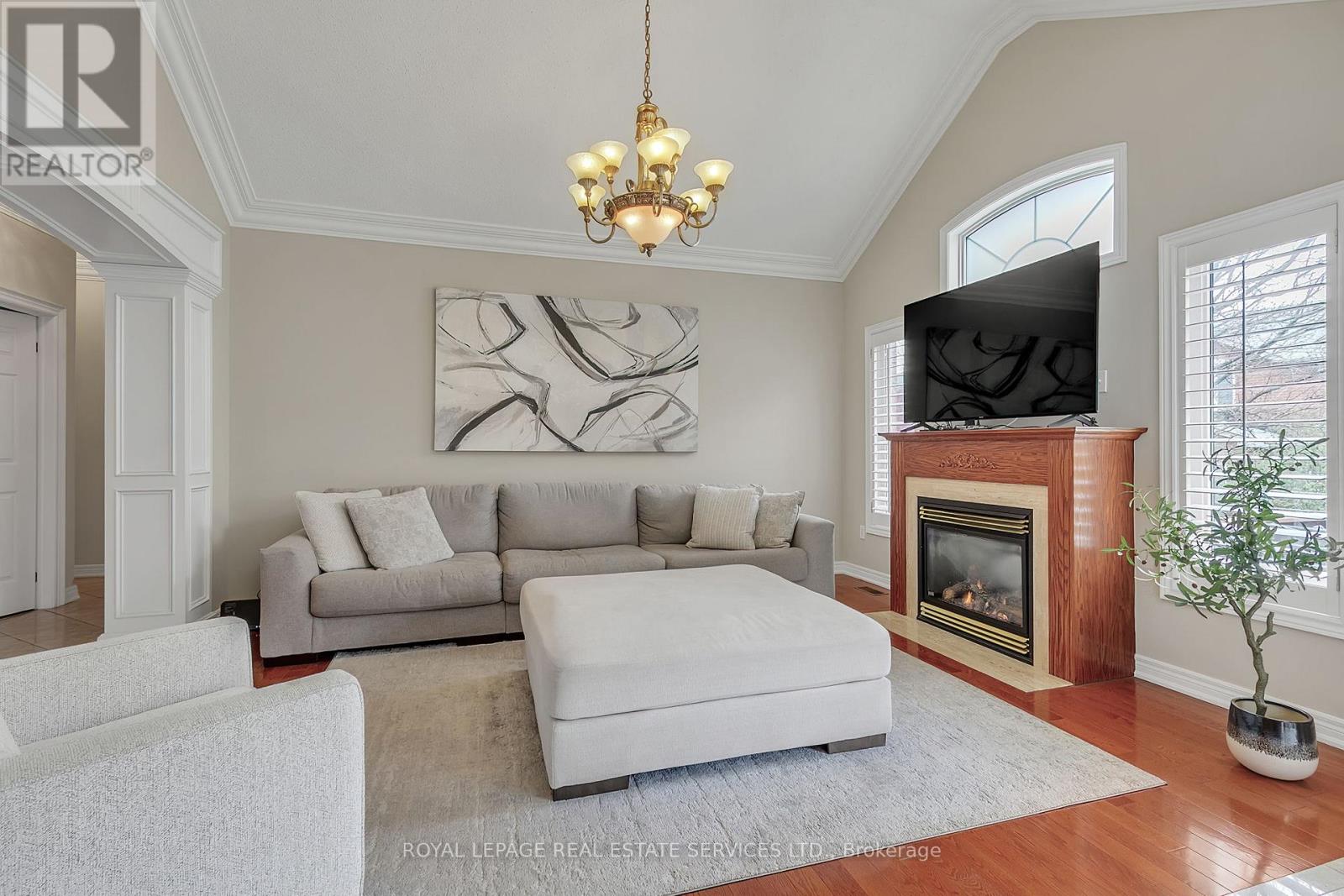2444 Salcome Drive, Oakville, Ontario  L6H 7N5 - Photo 22 - W12141256