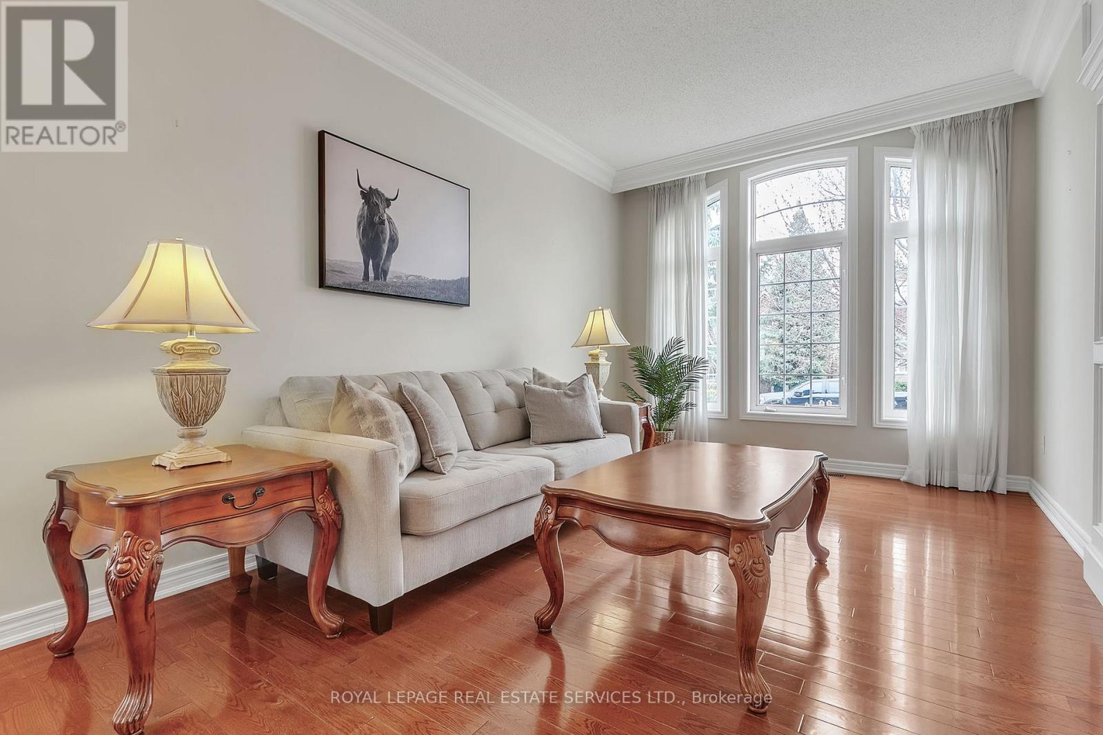 2444 Salcome Drive, Oakville, Ontario  L6H 7N5 - Photo 7 - W12141256