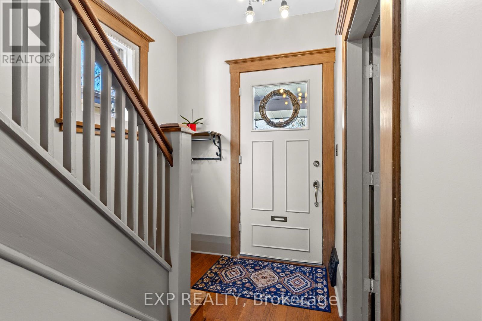 Property at 839 DUFFERIN AVENUE image 4