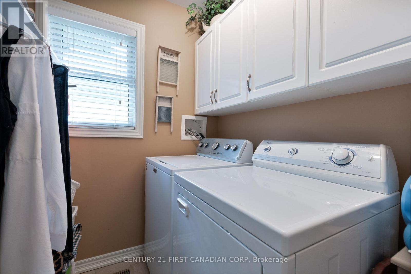 14 - 410 Burwell Road, St. Thomas, Ontario  N5P 4N6 - Photo 10 - X12137748