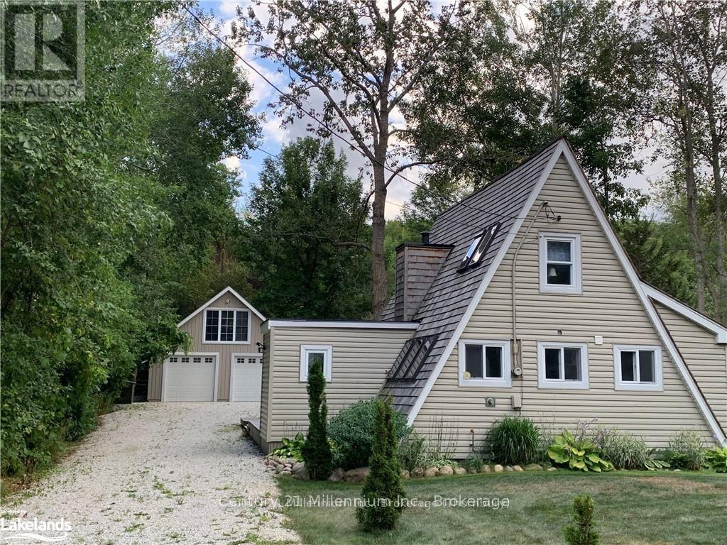 106 James Street, Blue Mountains, Ontario  L9Y 0T6 - Photo 16 - X12141356