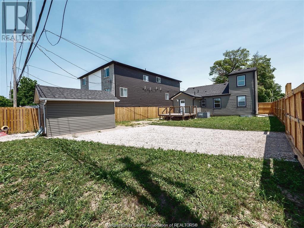 Property at 1097 CALIFORNIA AVENUE image 3