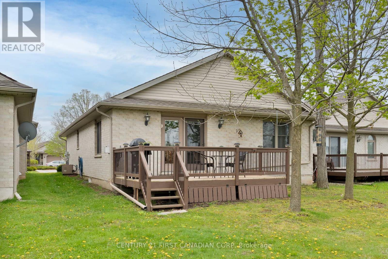 14 - 410 Burwell Road, St. Thomas, Ontario  N5P 4N6 - Photo 25 - X12137748