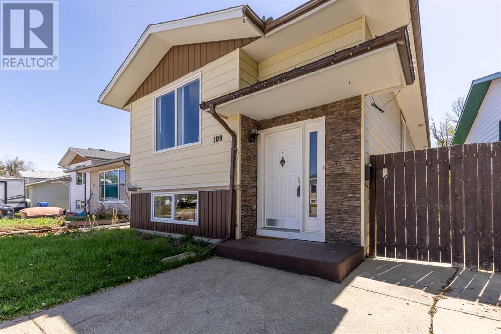 Property at 109 Cayuga Crescent W image 4