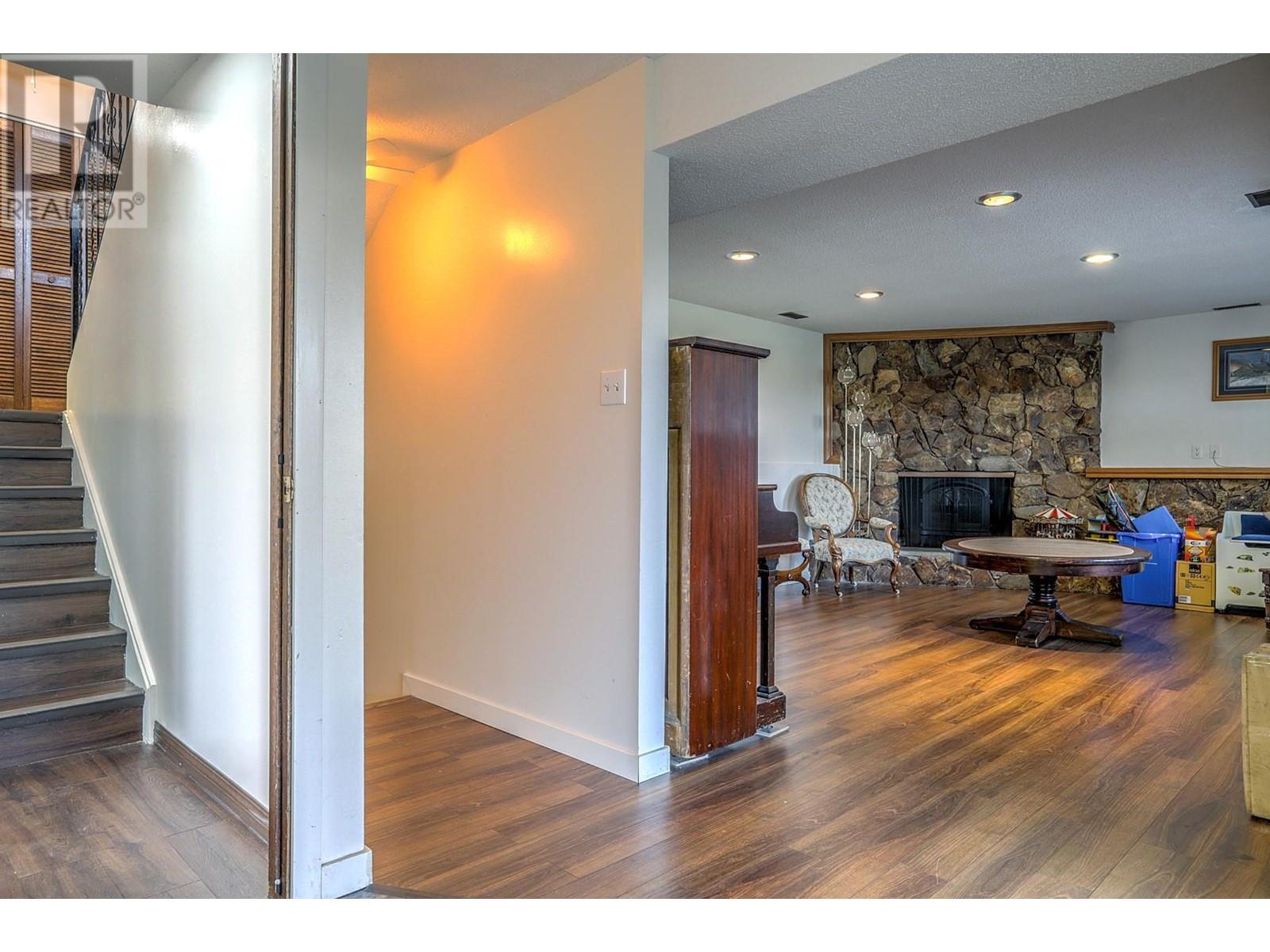 218 Stepping Stone Crescent, Spallumcheen, British Columbia  V1H 1X2 - Photo 60 - 10341641