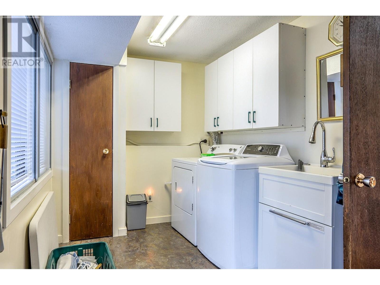 218 Stepping Stone Crescent, Spallumcheen, British Columbia  V1H 1X2 - Photo 62 - 10341641