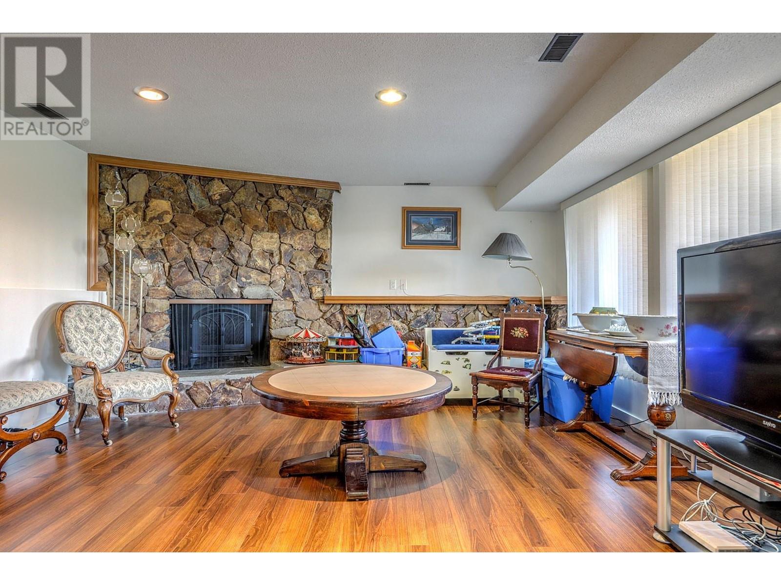 218 Stepping Stone Crescent, Spallumcheen, British Columbia  V1H 1X2 - Photo 63 - 10341641