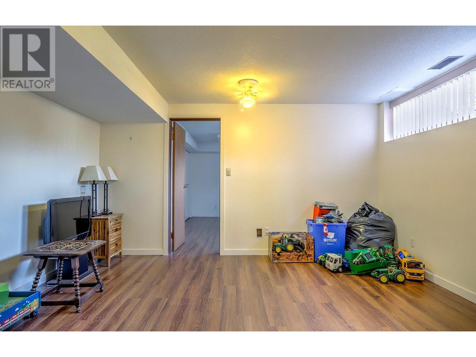 218 Stepping Stone Crescent, Spallumcheen, British Columbia  V1H 1X2 - Photo 67 - 10341641