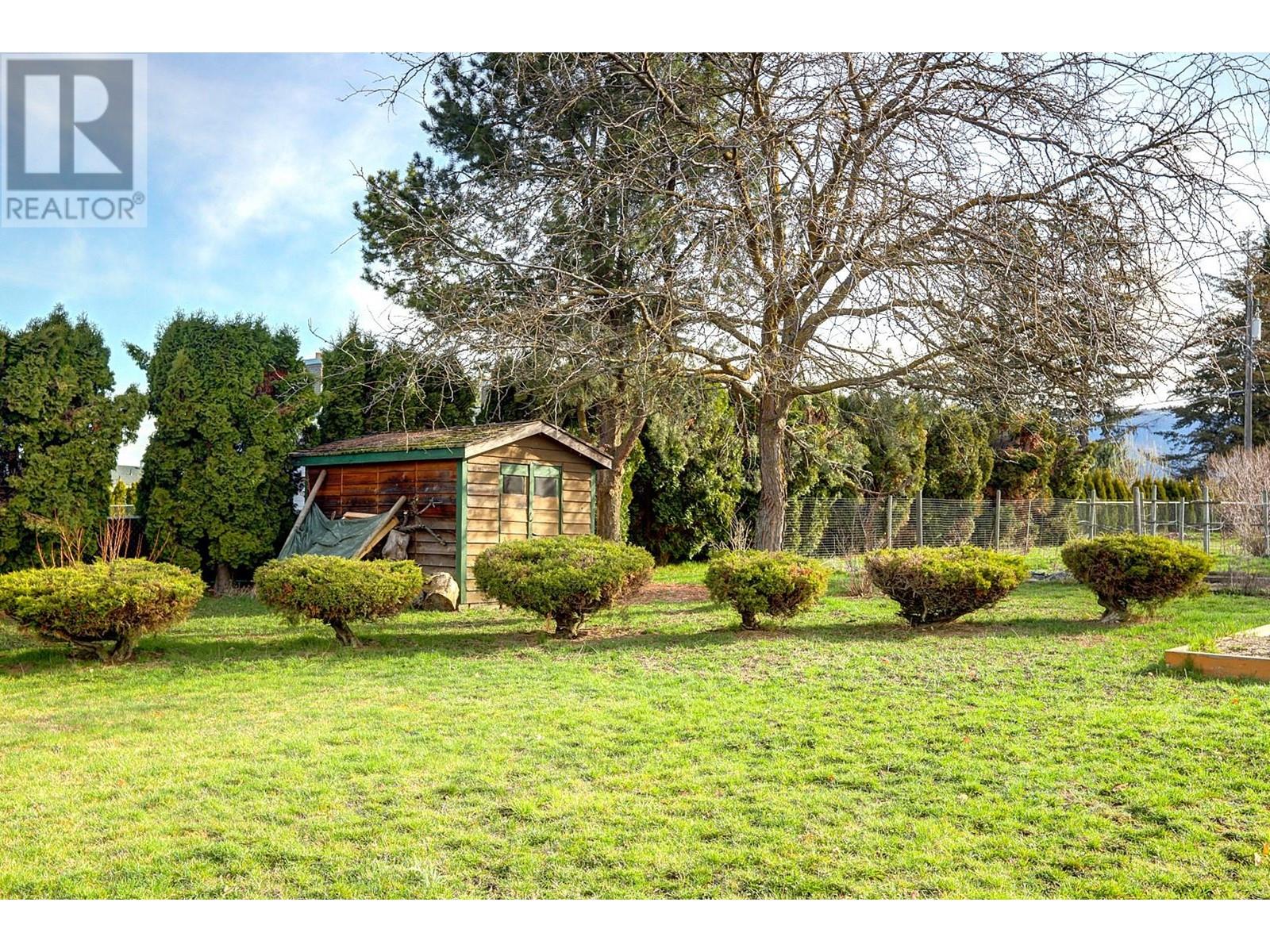 218 Stepping Stone Crescent, Spallumcheen, British Columbia  V1H 1X2 - Photo 78 - 10341641