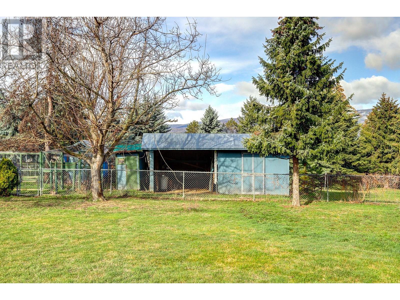 218 Stepping Stone Crescent, Spallumcheen, British Columbia  V1H 1X2 - Photo 79 - 10341641