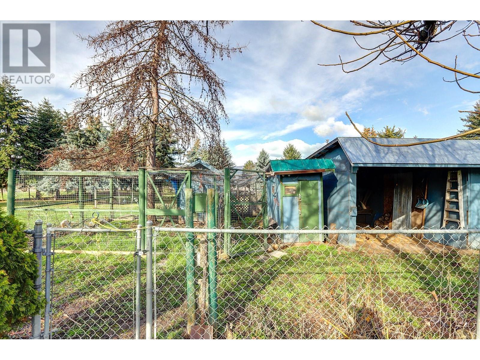 218 Stepping Stone Crescent, Spallumcheen, British Columbia  V1H 1X2 - Photo 81 - 10341641