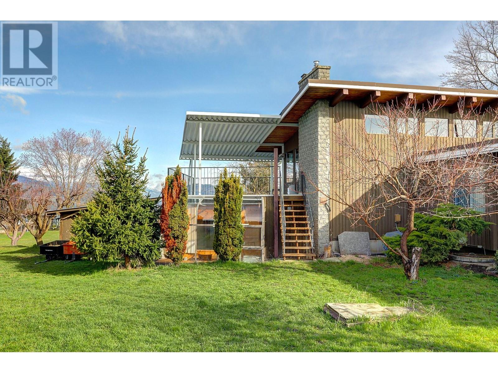 218 Stepping Stone Crescent, Spallumcheen, British Columbia  V1H 1X2 - Photo 83 - 10341641