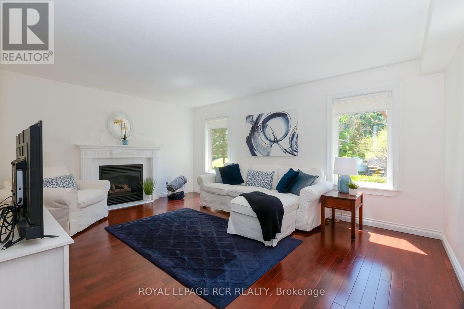 Property at 4 HILL STREET image 3