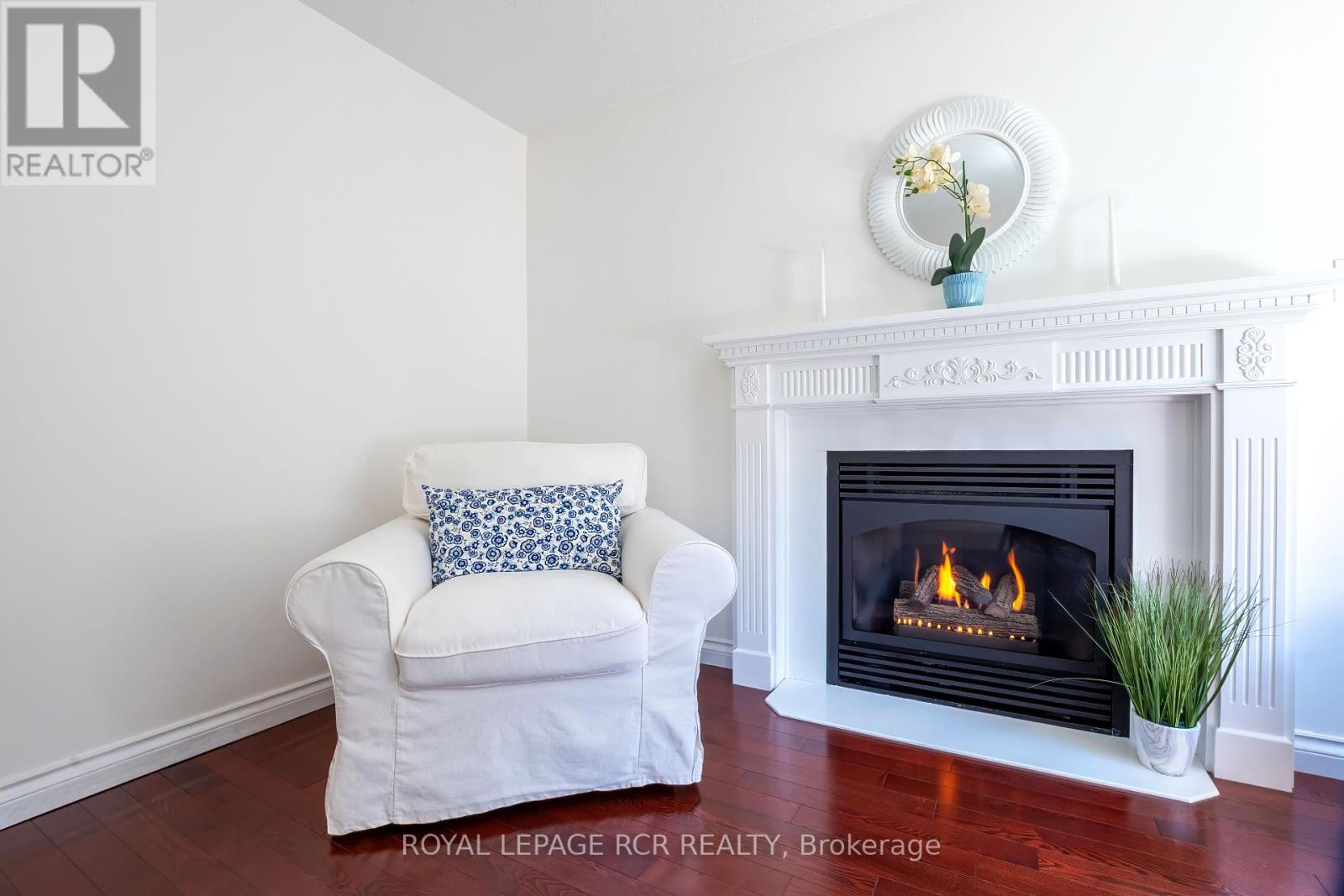 Property at 4 HILL STREET image 5