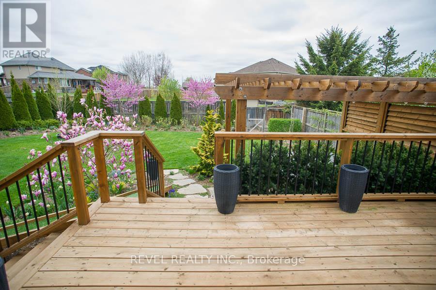 22 Owen Street, Ingersoll, Ontario  N5C 4G7 - Photo 35 - X12141139
