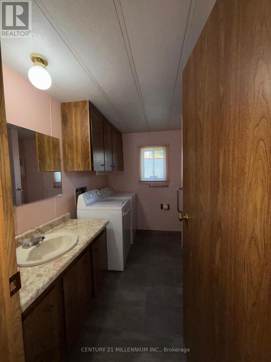 14 Heather Avenue, Erin, Ontario  N0B 1T0 - Photo 10 - X12141171