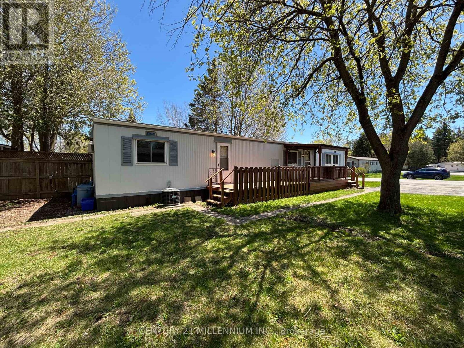 14 Heather Avenue, Erin, Ontario  N0B 1T0 - Photo 3 - X12141171