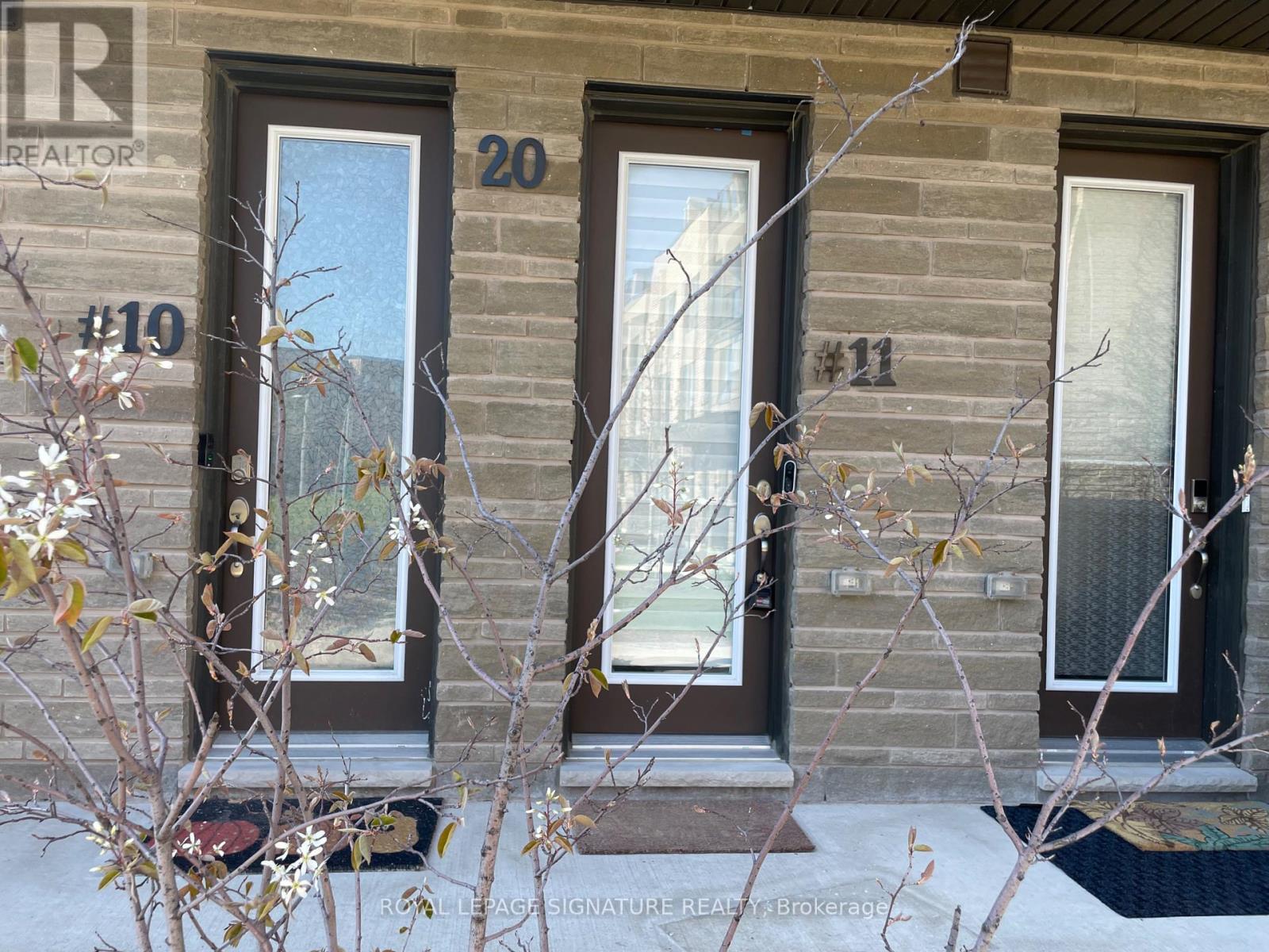 11 - 20 Woodstream Drive, Toronto, Ontario  M9W 0G1 - Photo 4 - W12140296